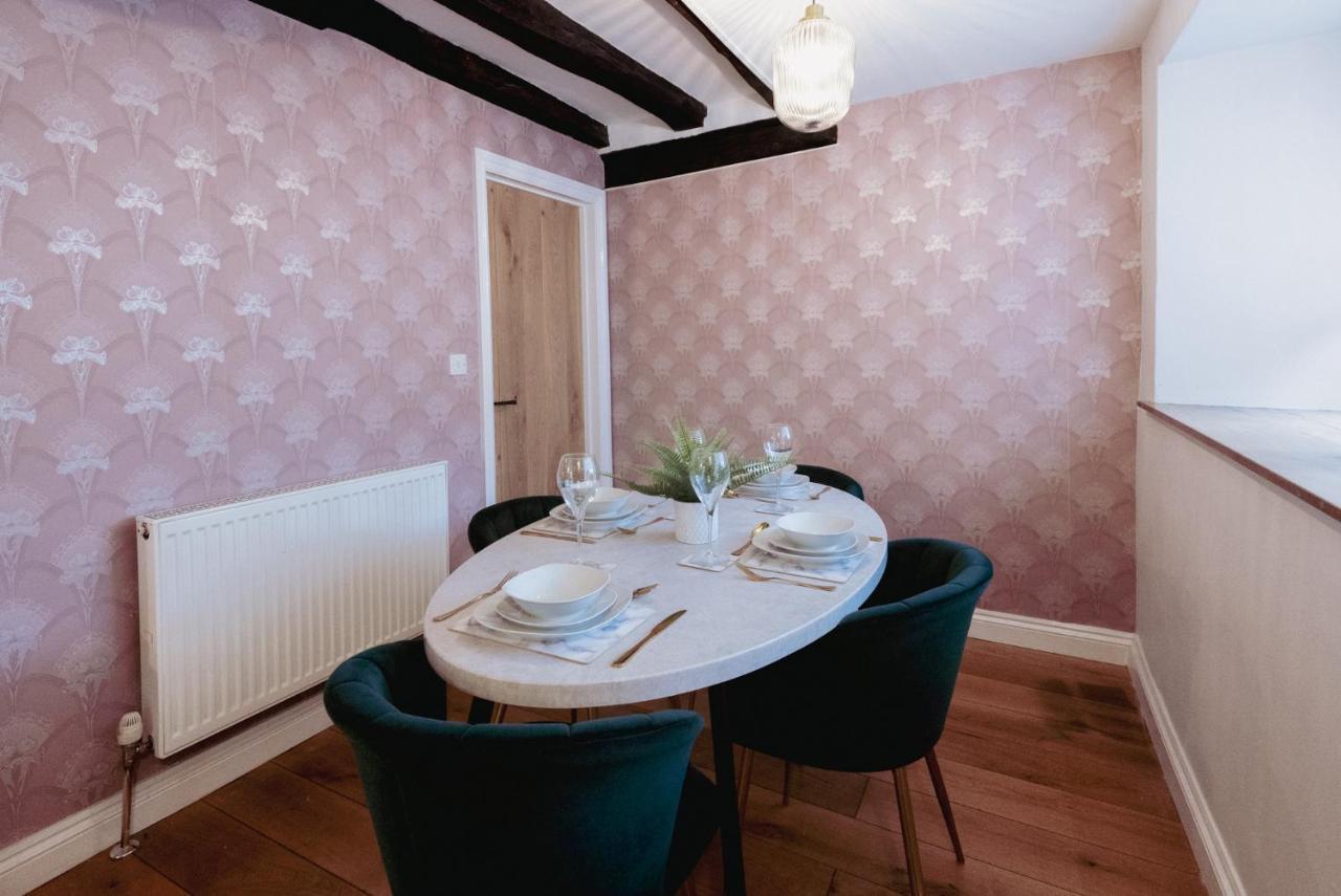 Host & Stay - Iris Cottage Pickering Eksteriør billede